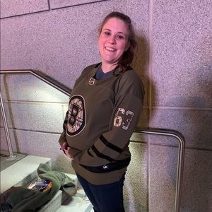 Meet your Posher, Holly